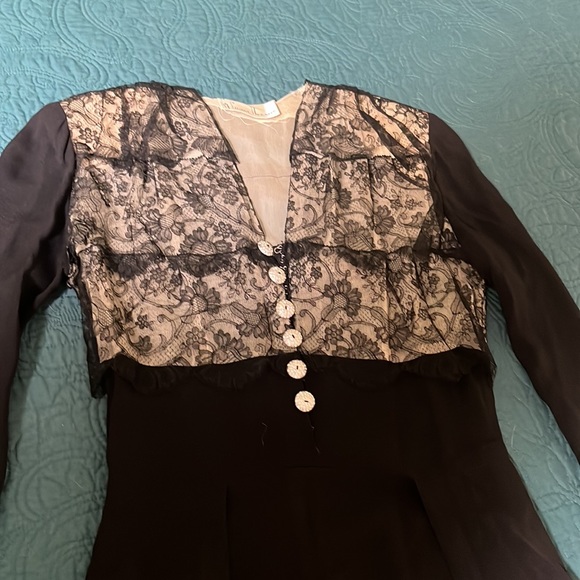 Vintage 1930’s Dress - Picture 3 of 10